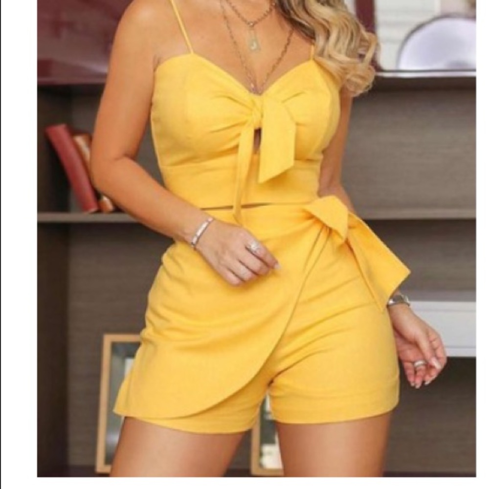 Two piece set